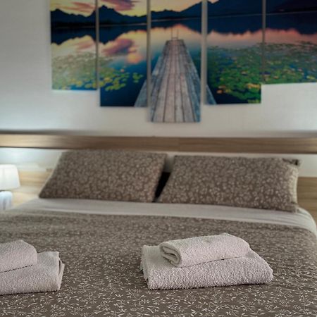 Apartamento Centrico Puente Romano コルドバ エクステリア 写真