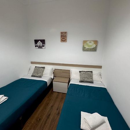 Apartamento Centrico Puente Romano コルドバ エクステリア 写真