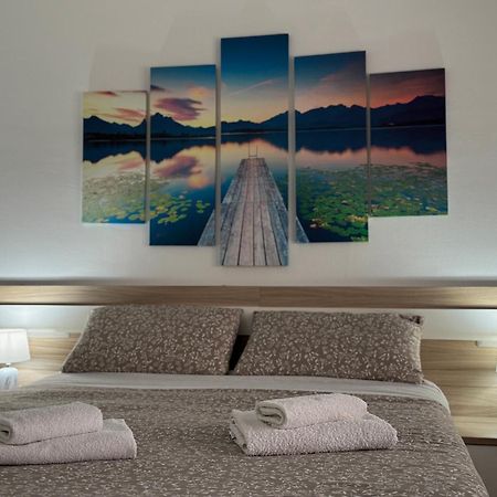 Apartamento Centrico Puente Romano コルドバ エクステリア 写真